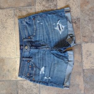 Gap distressed denim shorts size 25
